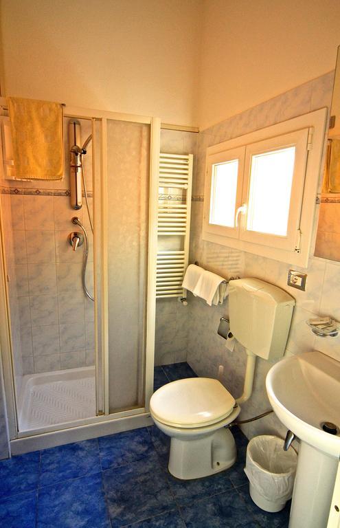 Camere Fontanavecchia Vernazza Ruang foto
