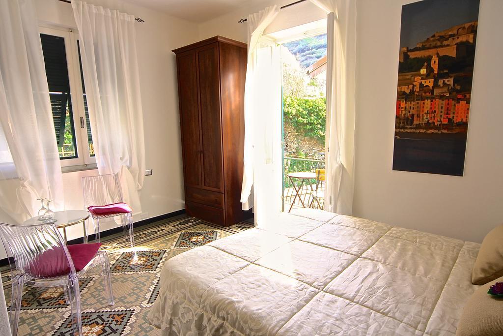 Camere Fontanavecchia Vernazza Ruang foto